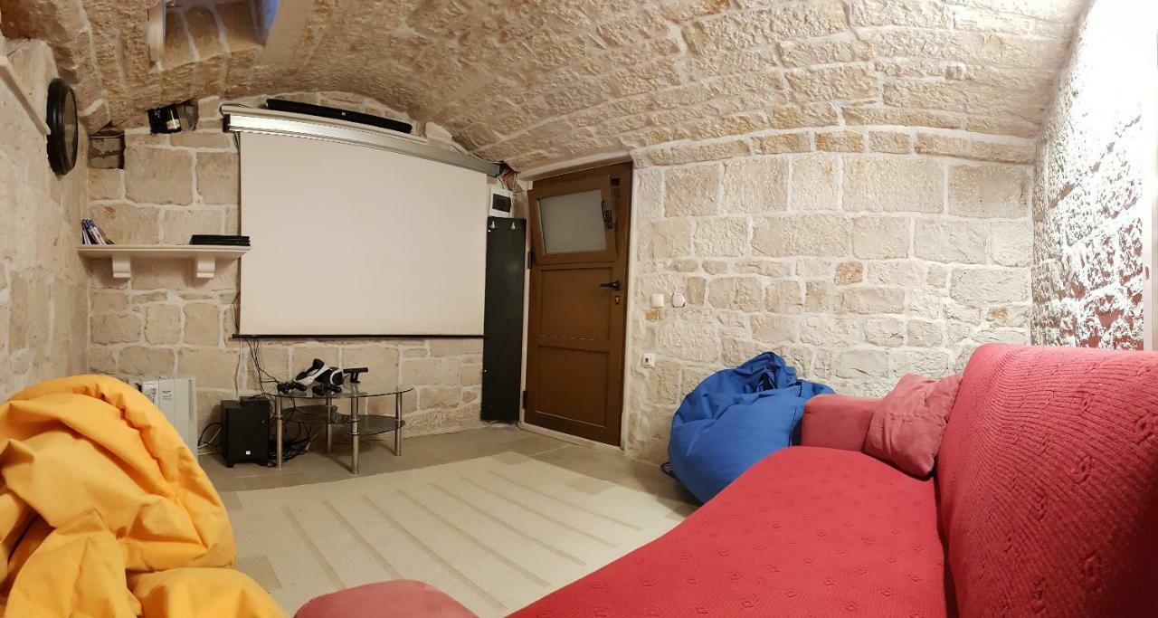 Holiday Home Gustirna Selca  Экстерьер фото